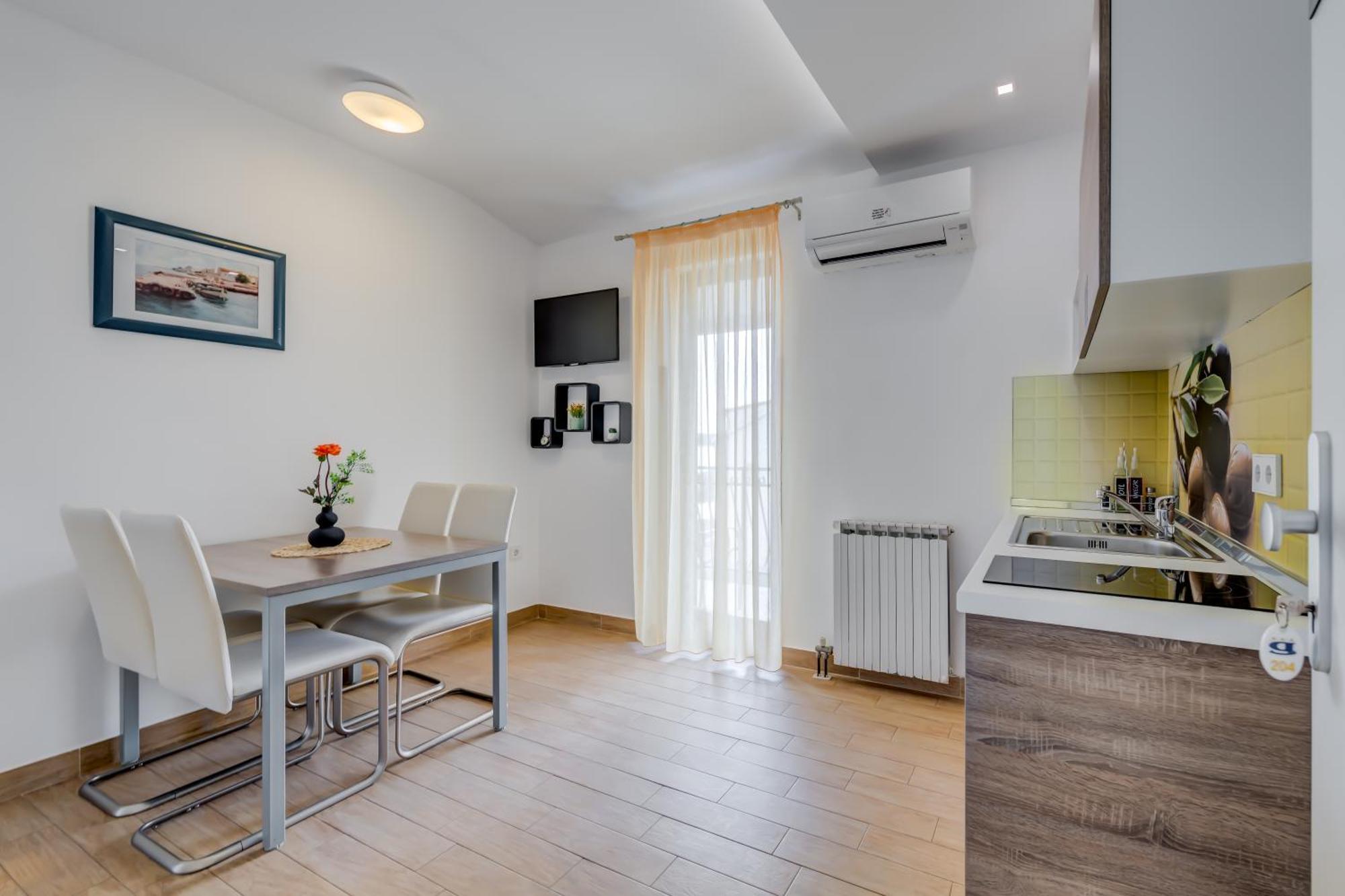 Apartments G Trogir Bilik gambar