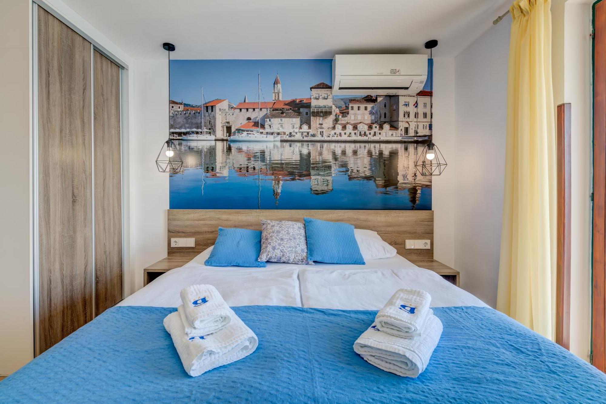 Apartments G Trogir Bilik gambar