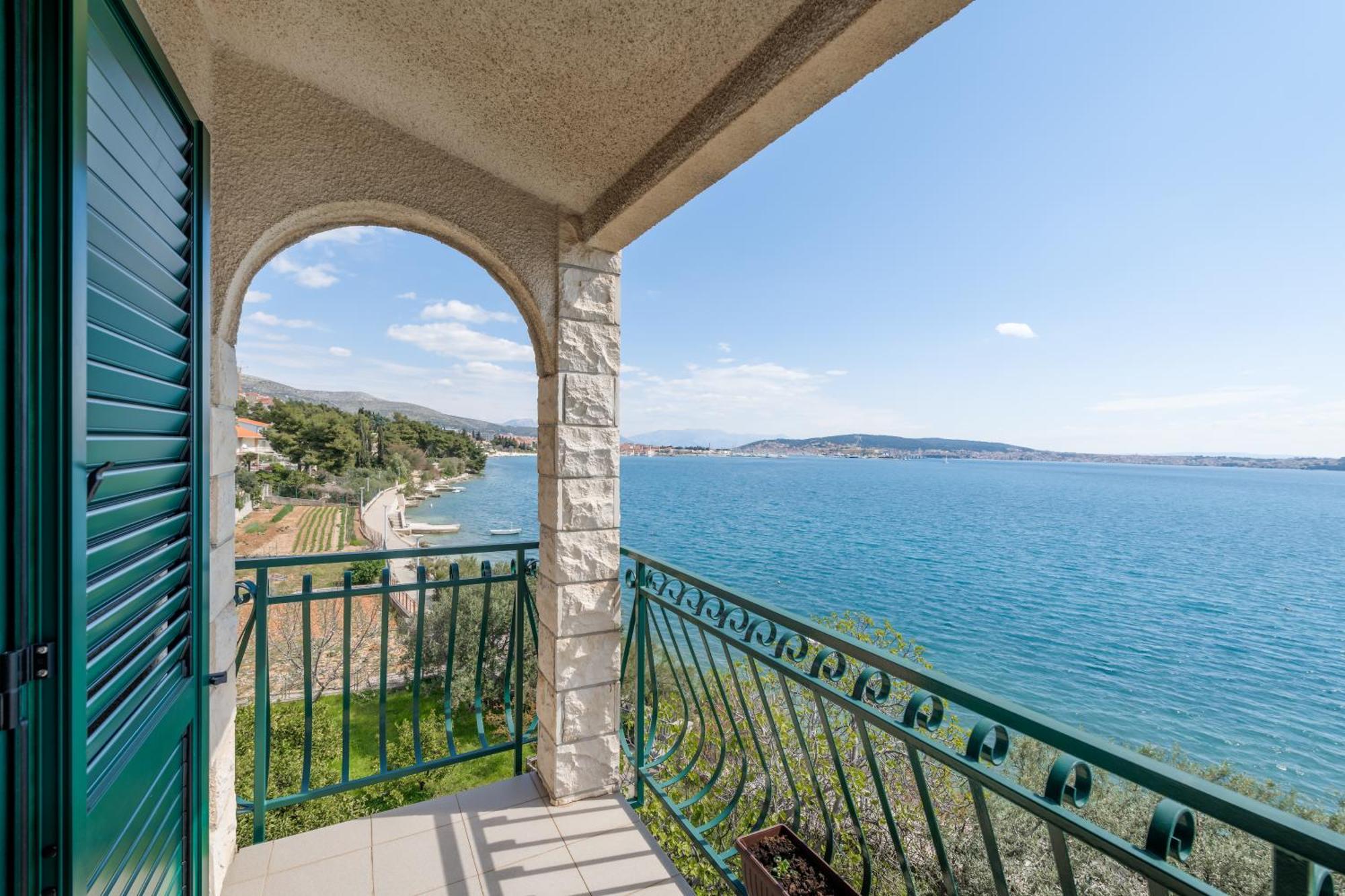 Apartments G Trogir Bilik gambar